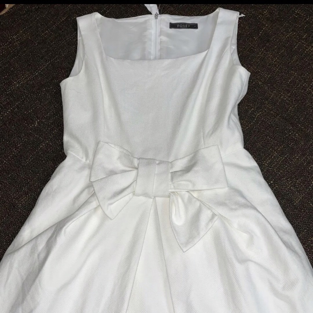 FOXEY - 極美品 フォクシー ワンピース ロイヤルホワイト FOXEYリボン