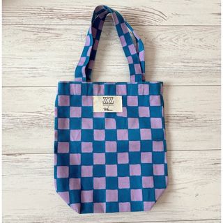 2072405294.jpg?1698471726