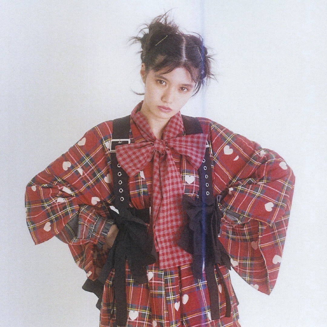 HEIHEI リボンハーネス 黒の通販 by melty｜ラクマ