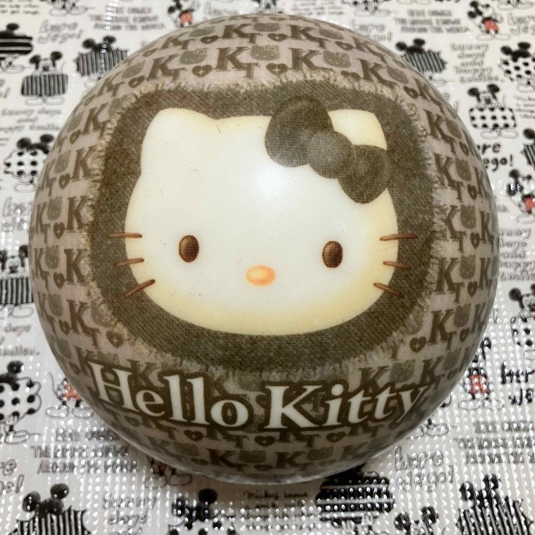 値下げ中】ハローキティ ヒョウ柄 ボウリングボール 9ポンド 未使用