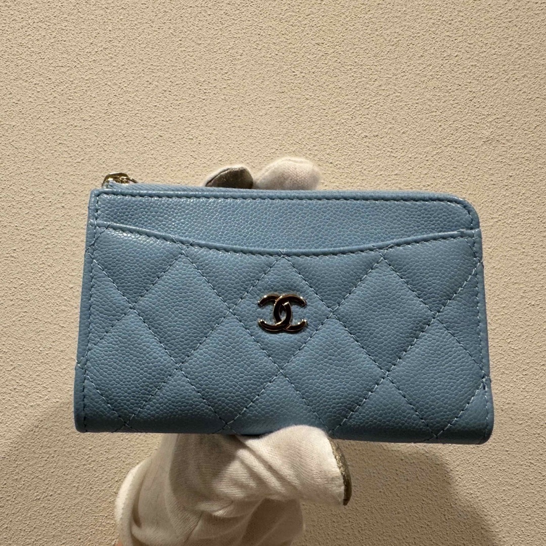CHANEL - CHANEL 23A フラグメントケース カードケース ライトブルー