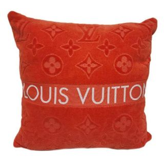 LOUIS VUITTON（クッション）のフリマアイテム一覧