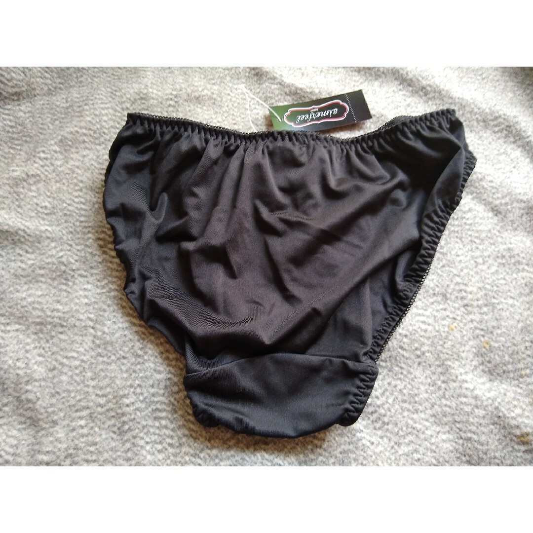 ショーツ 2種類 各2枚 Mサイズの通販 by しんえもん's shop｜ラクマ