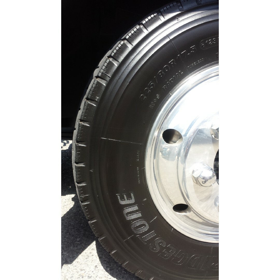 ブラックラスター】530×4 タイヤワックス 艶 光沢 撥水 タイヤ