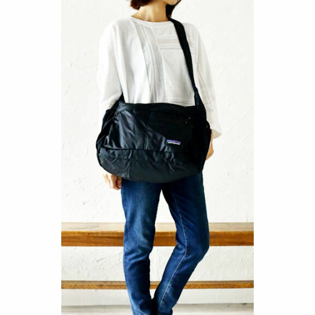 patagonia - パタゴニア ライトウェイト トラベル クーリエ ブラック