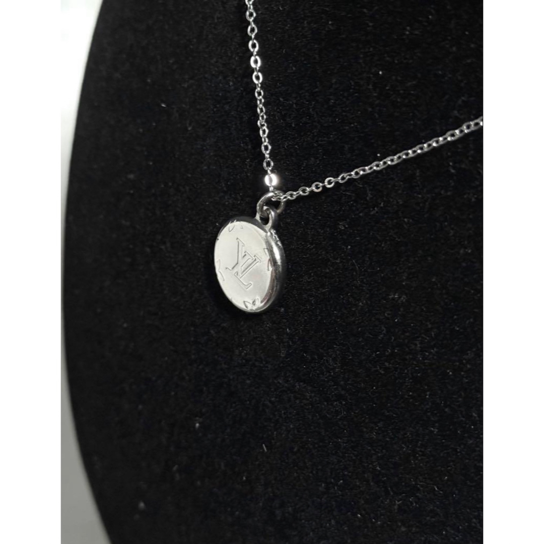 フ*ム様 ✨極美品✨louis vuitton LV ネックレス モノグラム柄 極美品