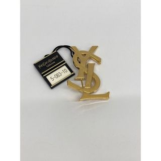 Yves Saint Laurent（ブローチ/コサージュ）のフリマアイテム一覧