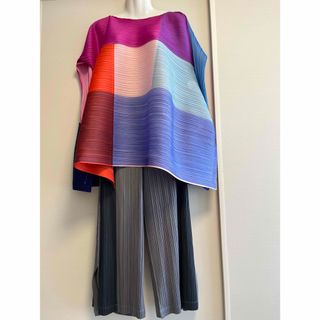 PLEATS PLEASE ISSEY MIYAKE（チュニック）のフリマアイテム一覧