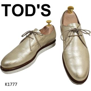 TOD'S（ローファー/革靴 ・ ゴールド/金色系）のフリマアイテム一覧