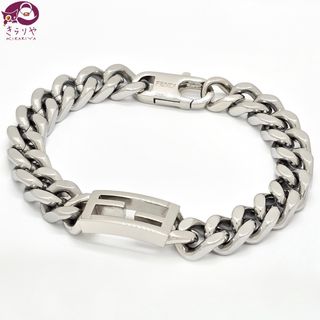 FENDI（ブレスレット）のフリマアイテム一覧