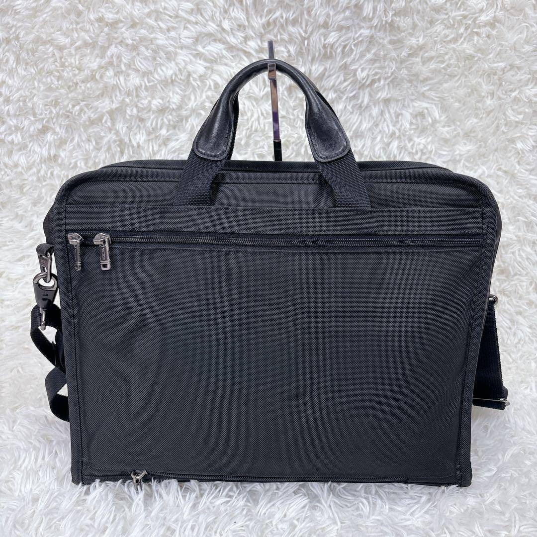 美品✨ トゥミ TUMI ショルダーバック ブラック レザー 25105D ✨極美