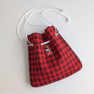 familiar（トートバッグ ・ レッド/赤色系）のフリマアイテム一覧