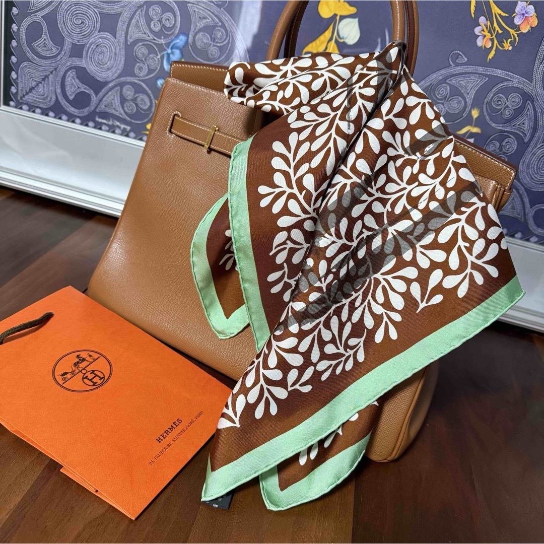 HERMES エルメス カレ65 ブラウン グリーン縁取り シルク