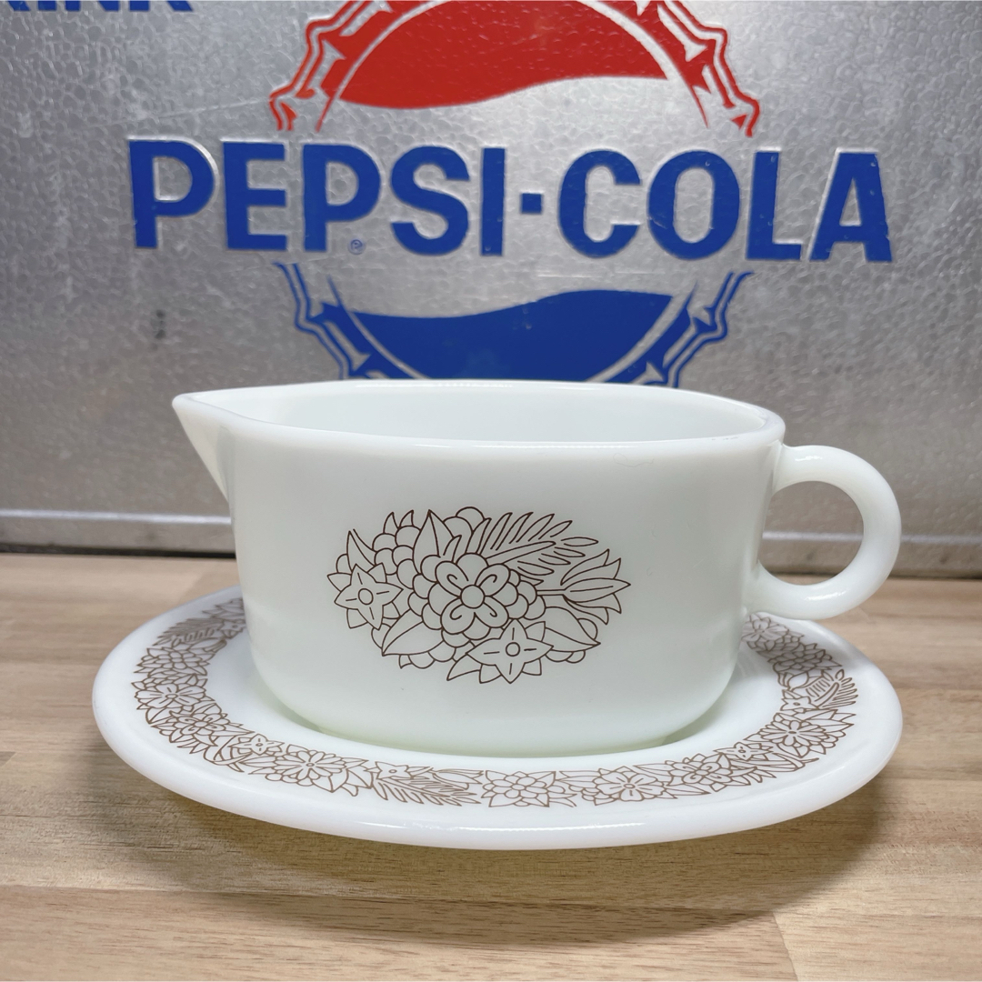 Pyrex - 【ほぼ新品】OldPyrex オールドパイレックス グレイビーソース