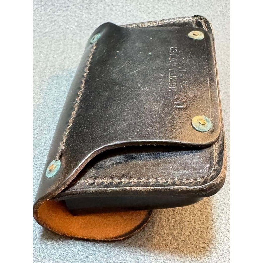 MILITARY - 米軍 実物 ファーストエイド レザーポーチ 1955年の通販 by