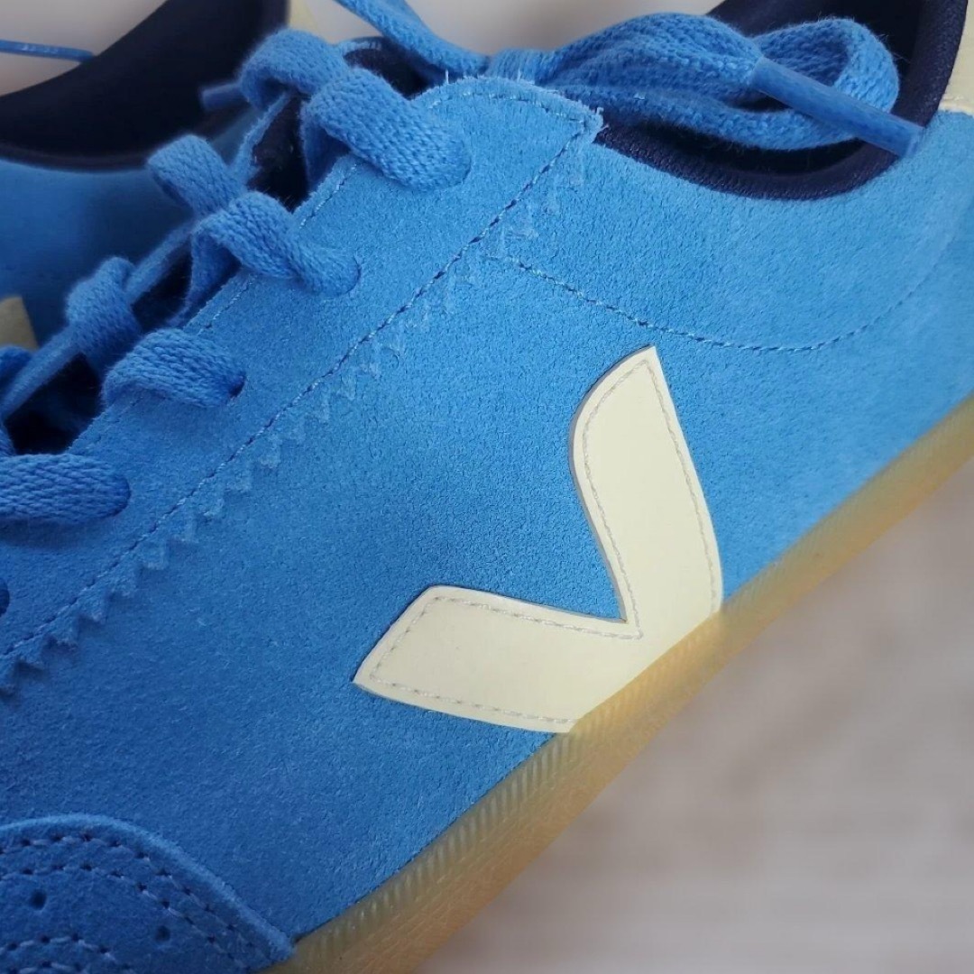 ☆未使用☆VEJA☆24センチ☆レア色ブルー×スエード☆スニーカー。