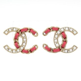 CHANEL（ピアス ・ ピンク/桃色系）のフリマアイテム一覧