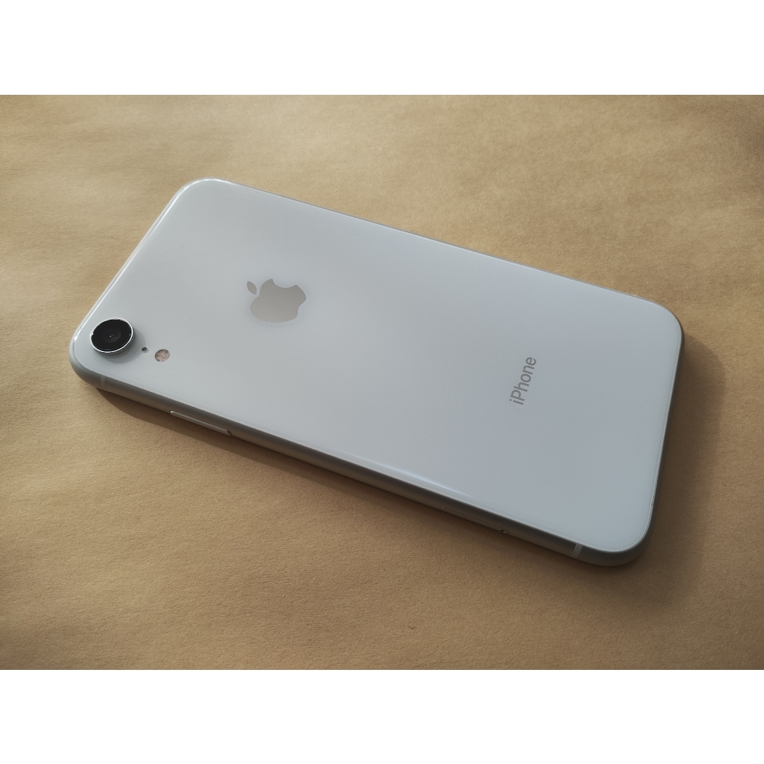 iPhone - Apple iPhone XR ホワイト 128GB バッテリー残量89%の通販 by