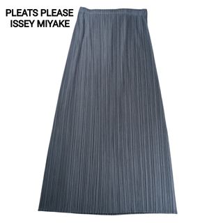 PLEATS PLEASE ISSEY MIYAKE（ロングスカート）のフリマアイテム一覧