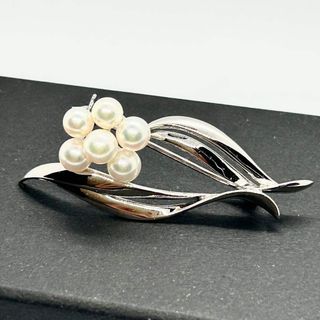 MIKIMOTO（ブローチ/コサージュ ・ シルバー/銀色系）のフリマアイテム一覧