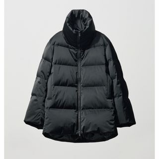 UNIQLO - 新品✴︎ UNIQLO ウルトラライトダウン シャイニーボリューム