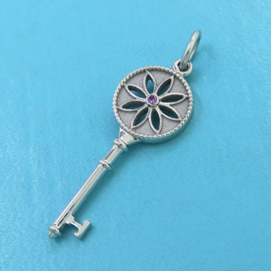 ティファニー デイジーキーチャーム/1Pピンクサファイア 【無料ギフト