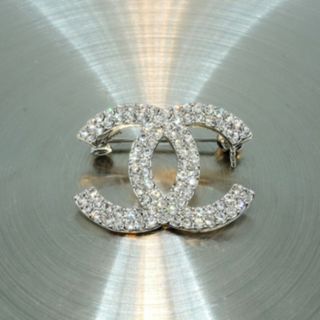 CHANEL（ブローチ/コサージュ）のフリマアイテム一覧