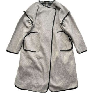 VIVIENNE TAM（ノーカラージャケット）のフリマアイテム一覧