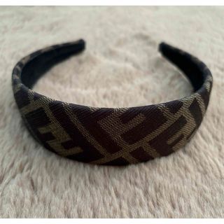 FENDI（カチューシャ）のフリマアイテム一覧