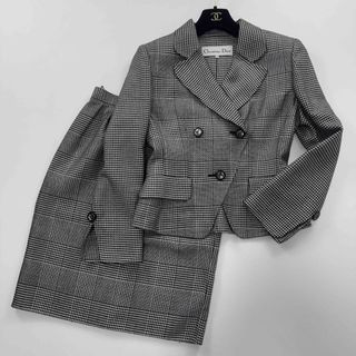 Christian Dior（スーツ）のフリマアイテム一覧