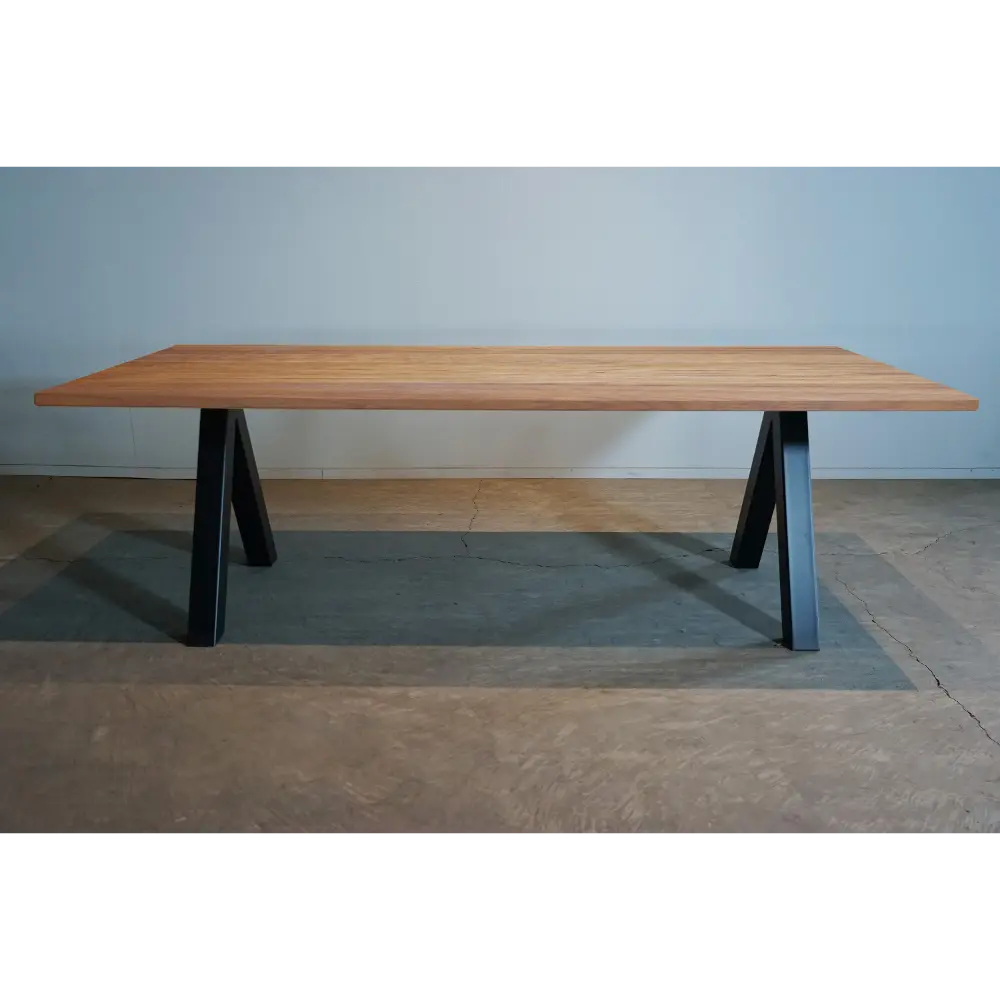 ダイニングテーブル 4人掛け トの字脚（楕円天板） - Kanaete(カナエテ