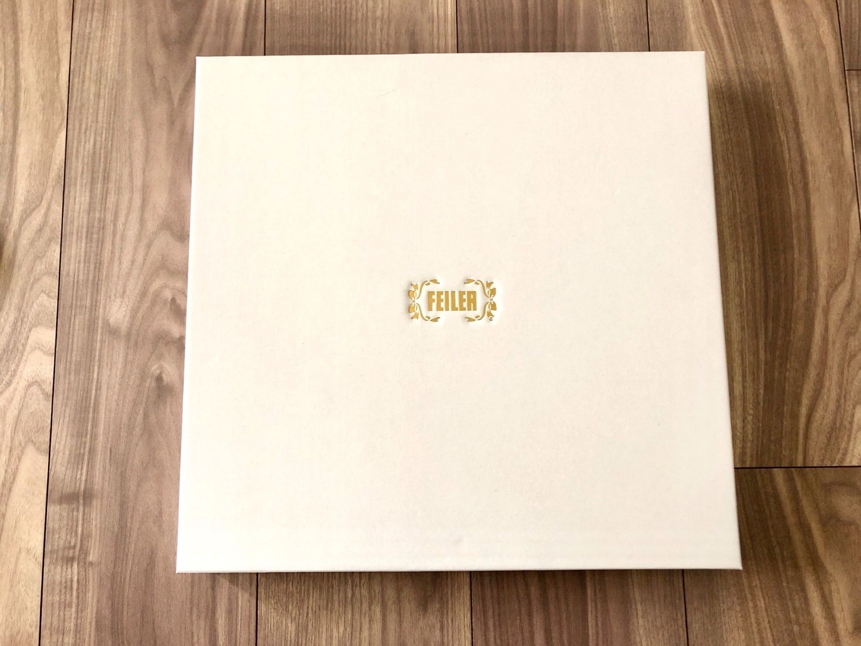 フェイラー】《非売品》ハンカチ専用のフェイラークラブ額｜ショップの