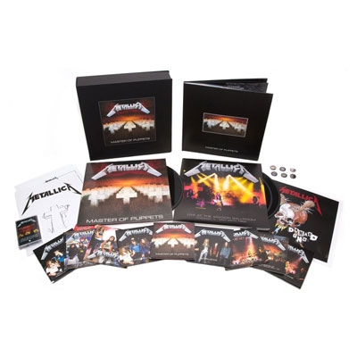 Master Of Puppets: Deluxe Boxset (10CD+3アナログ＋2DVD＋カセット