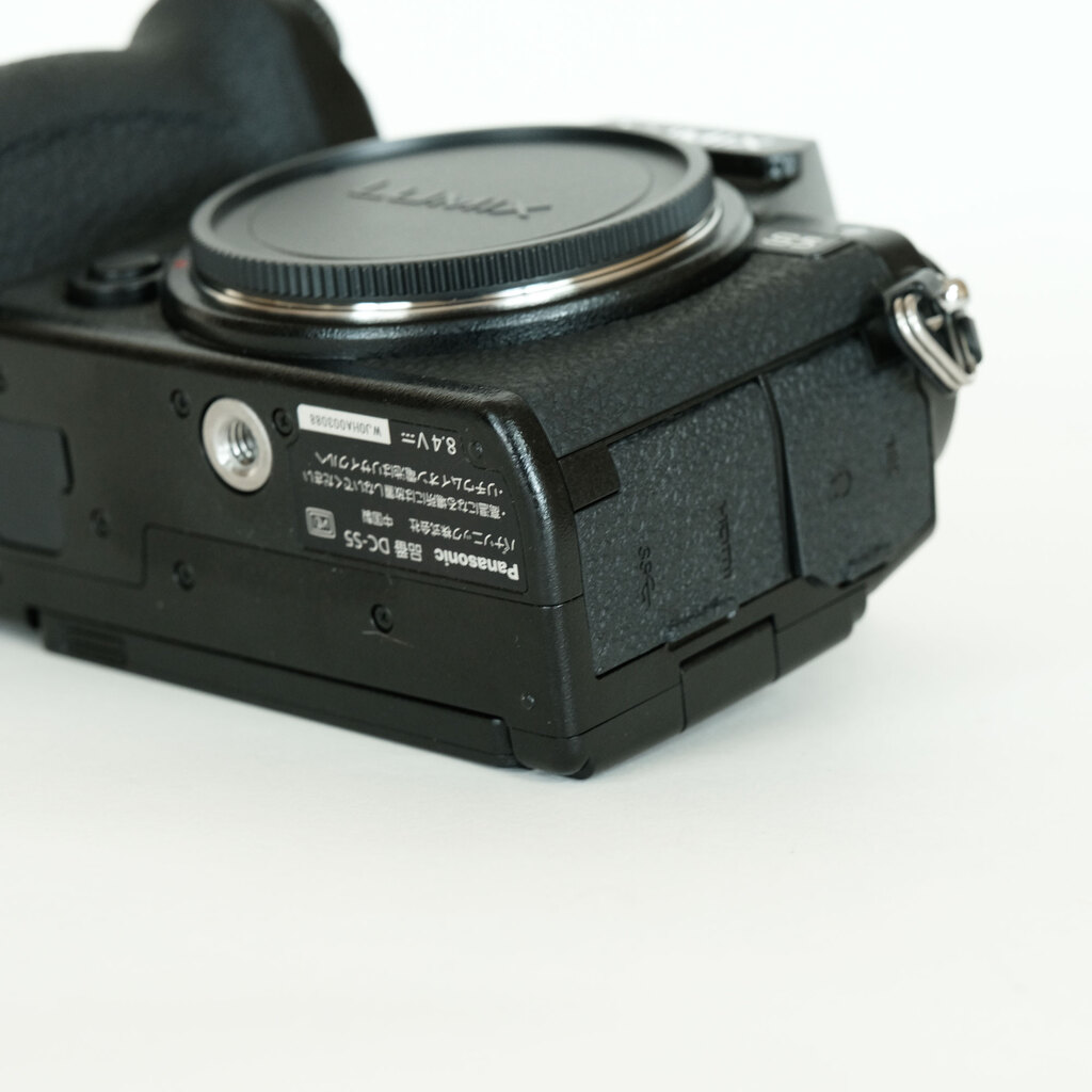 Panasonic LUMIX DC-S5の出品 | ONE SCENE（ワンシーン）