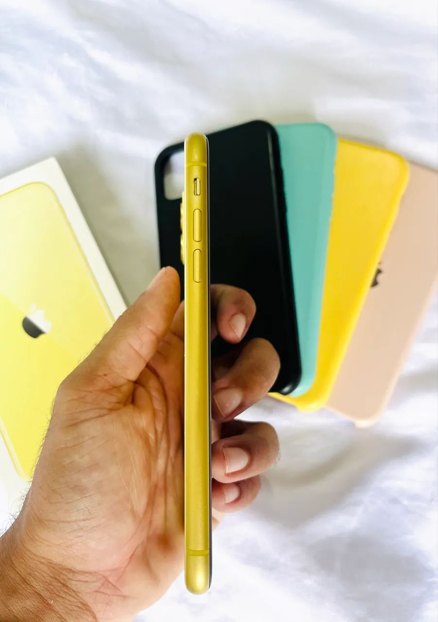 Iphone 11 64gb - Celulares e Smartphones - Enseada, Guarujá