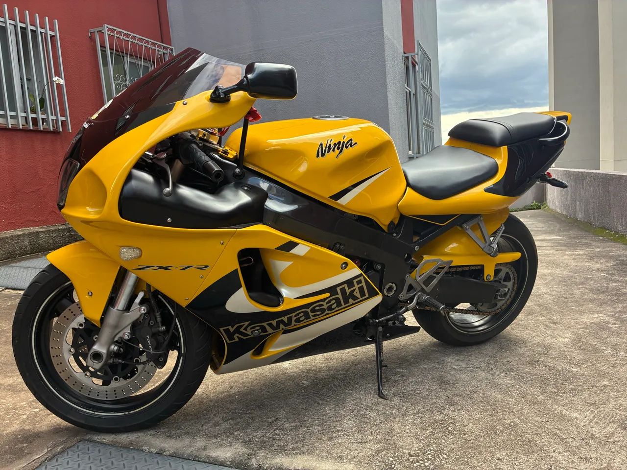 Kawasaki Zx-7 750cc 2001 - 1476172219 | OLX