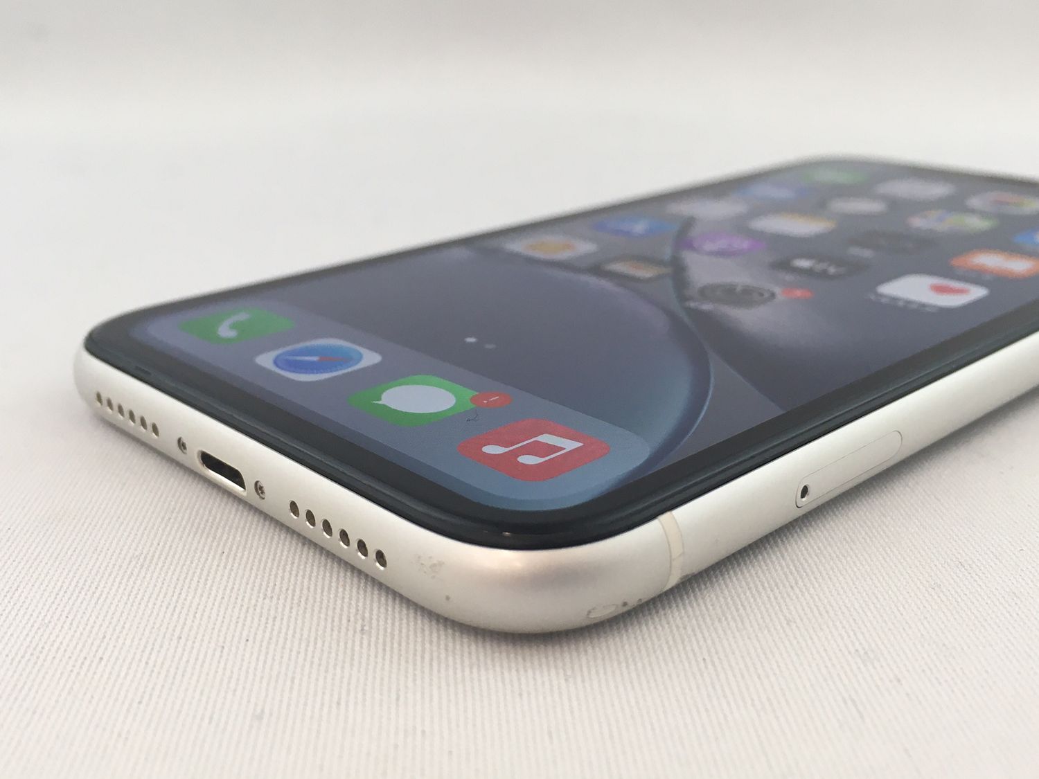 ムスビー｜2041009Dバッテリー容量90%【優良中古品】iPhoneXR 128GB