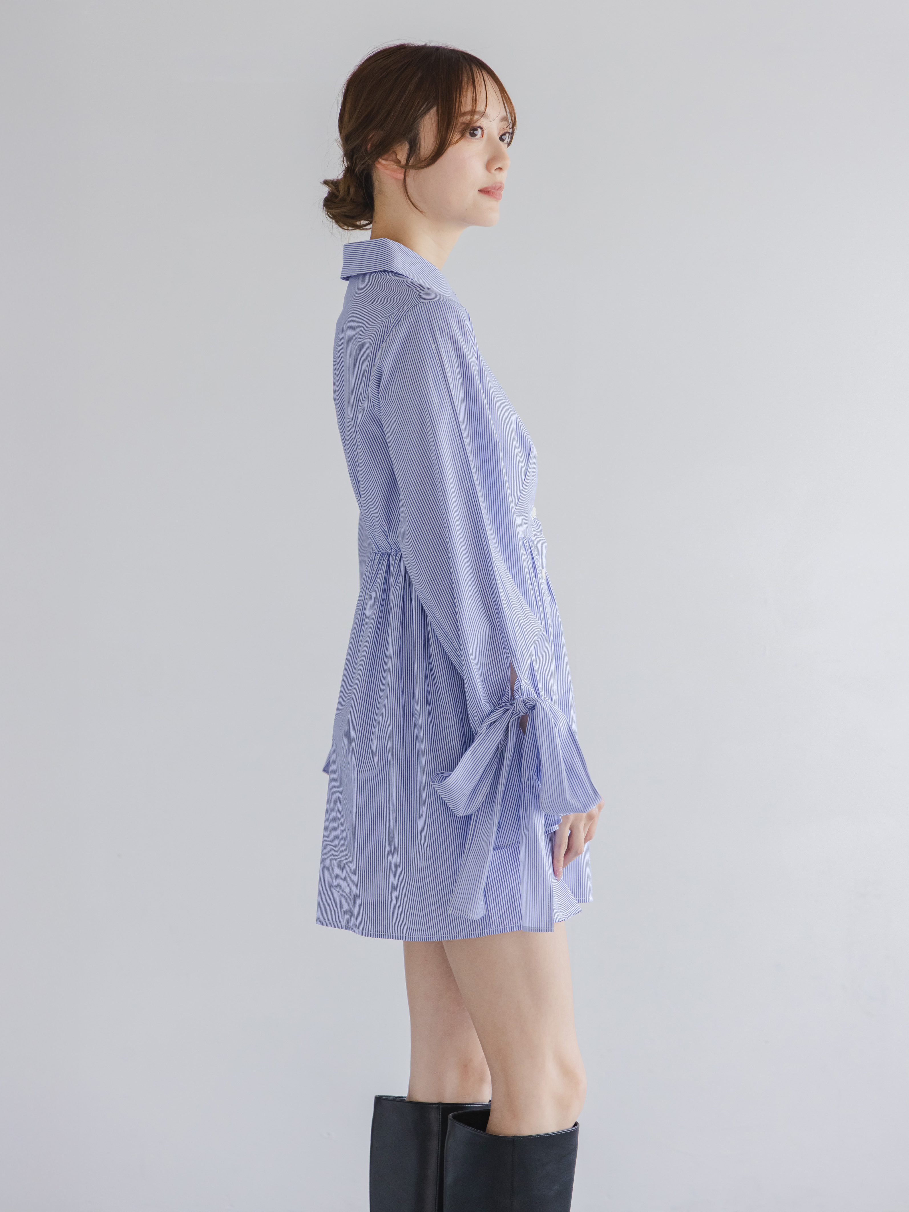 ニットセットブローチ付きミニシャツワンピース(ミニワンピース