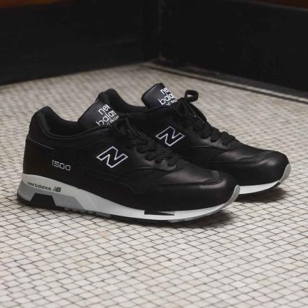 国内8月1日発売予定】 ニューバランス 1500 ブラック/ホワイト