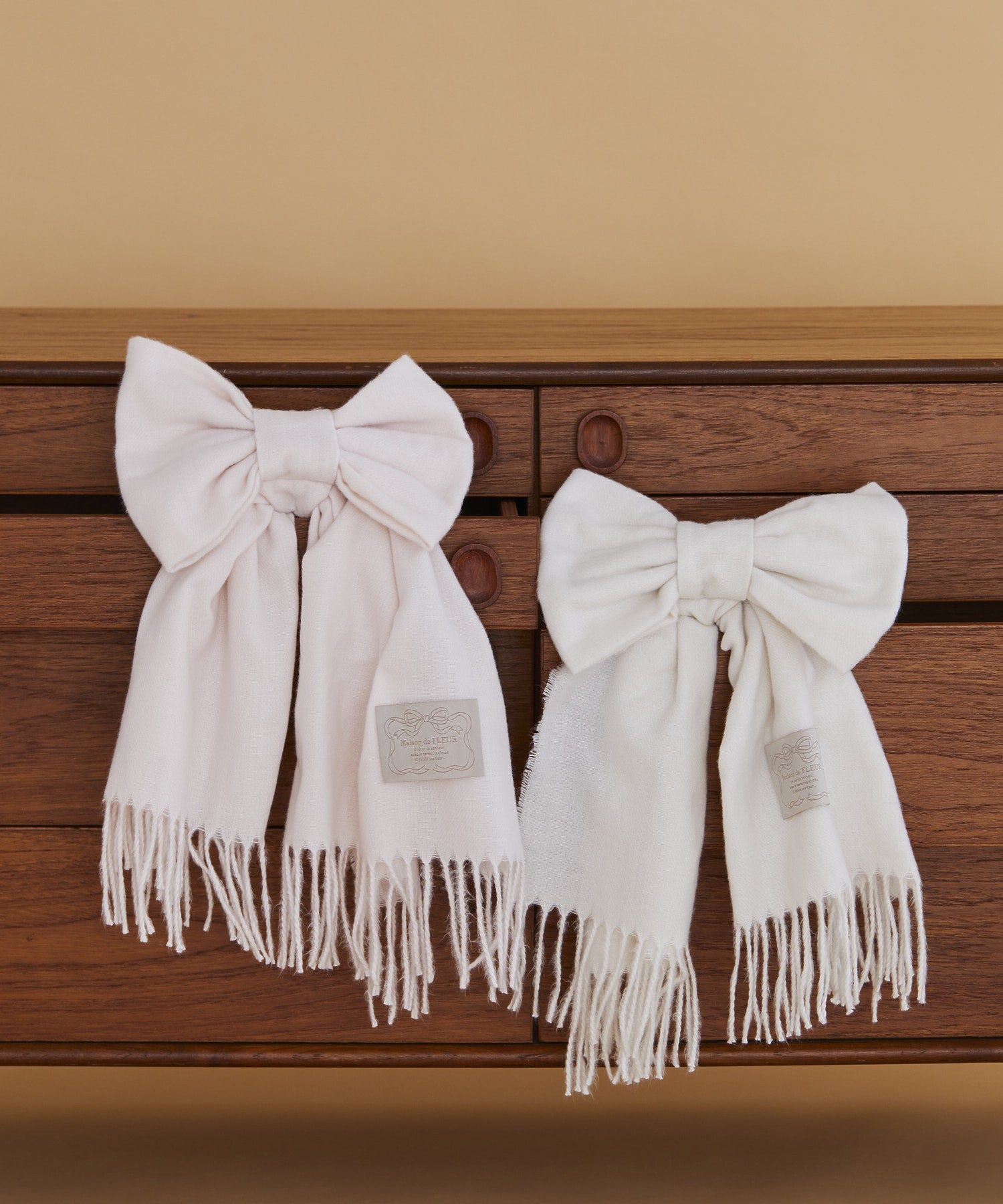 リボン付きストール/Maison de FLEUR（メゾン ド フルール）のストール