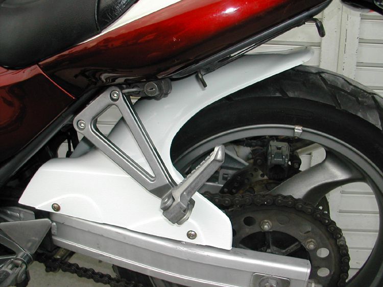 Webike | 才谷屋 サイタニヤ バリオス1型前期リアフェンダー バリオス