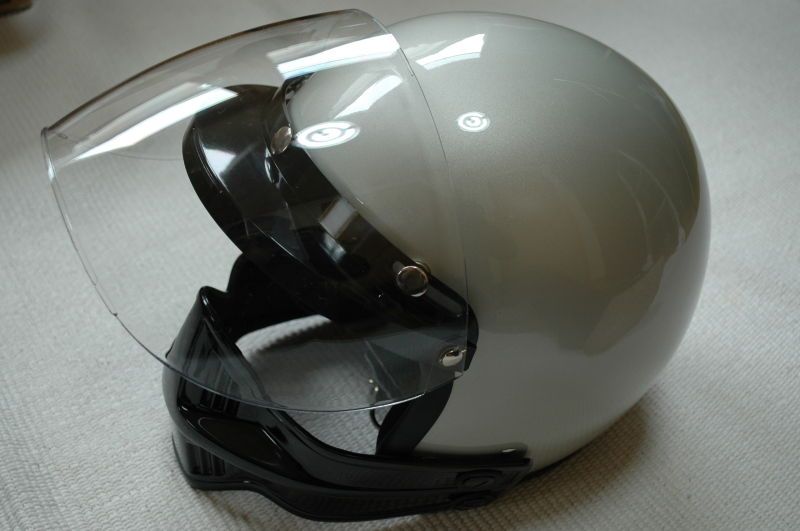 マッドマックス警官グースのレプリカヘルメット。」 | ウェビック