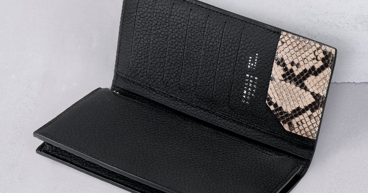 大人の長財布】「カミーユ・フォルネ」の日本限定モデルは、縁起の良い