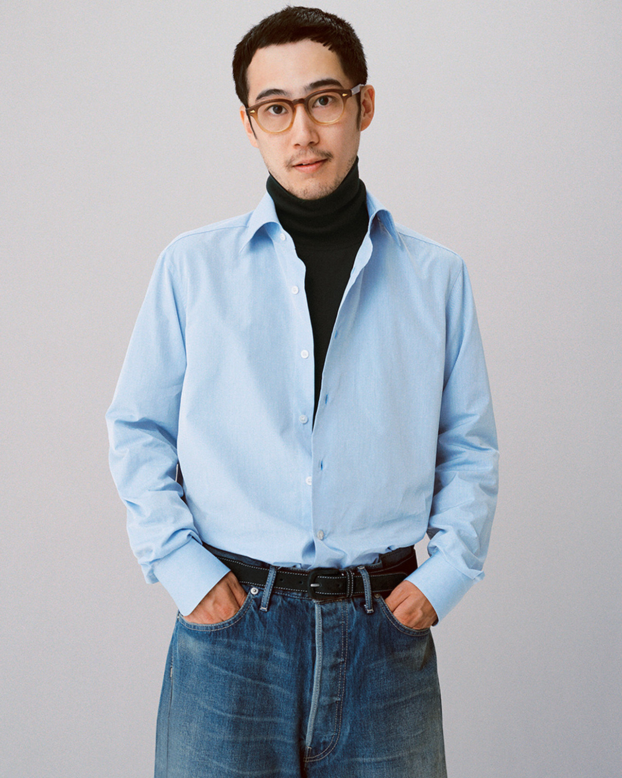 徹底試着】大人が選ぶべき「ブルーのドレスシャツ」くらべてみました