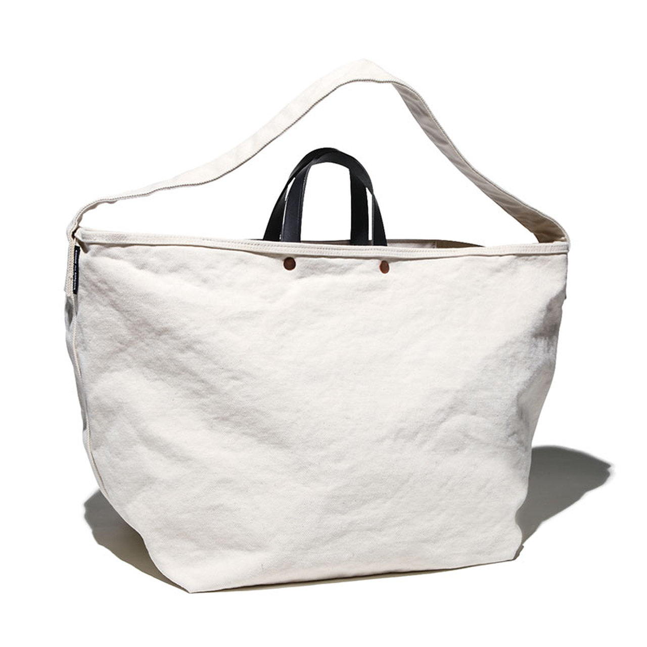 トートバッグの新定番はコレ！ コム デ ギャルソン・オムのトートは