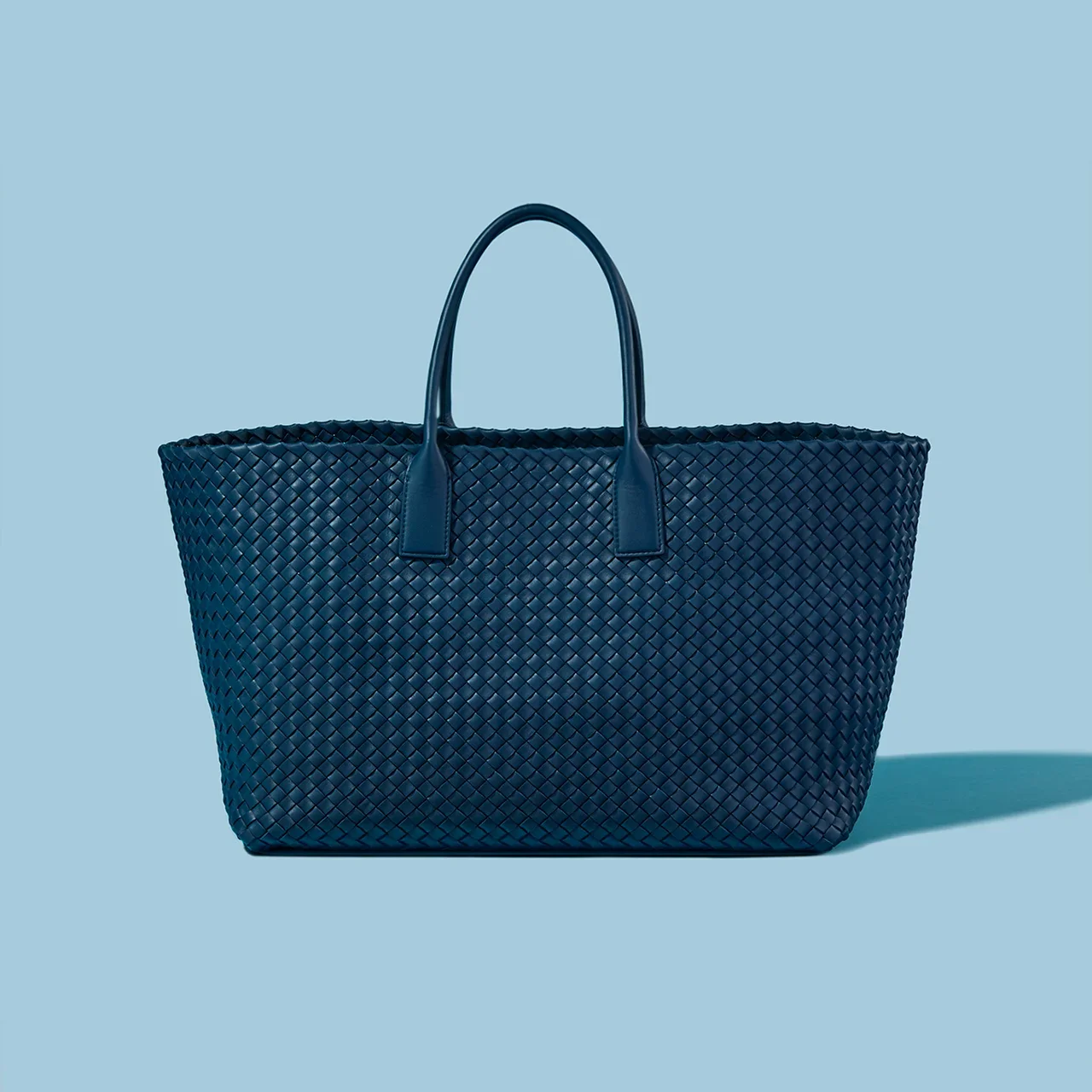 大人のトートバッグ】ボッテガ・ヴェネタ、プラダ 人気ハイブランド