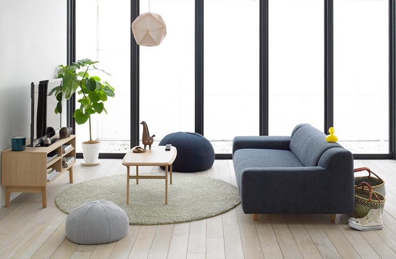 IKI LOW TABLE(イキ ロウ テーブル)[タブルーム]