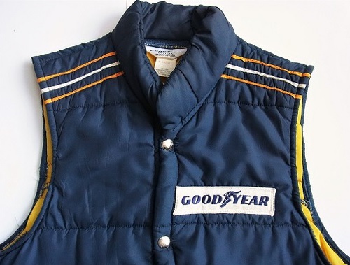 沖縄古着屋CYCLONE サイクロン