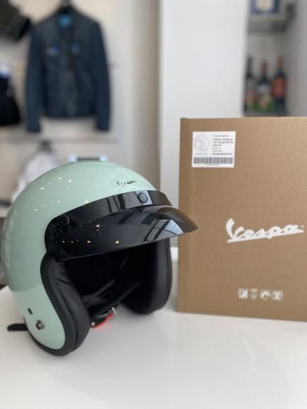 ヘルメット VERSILIA リラックス グリーン PIAGGIO純正 V - VESPA99