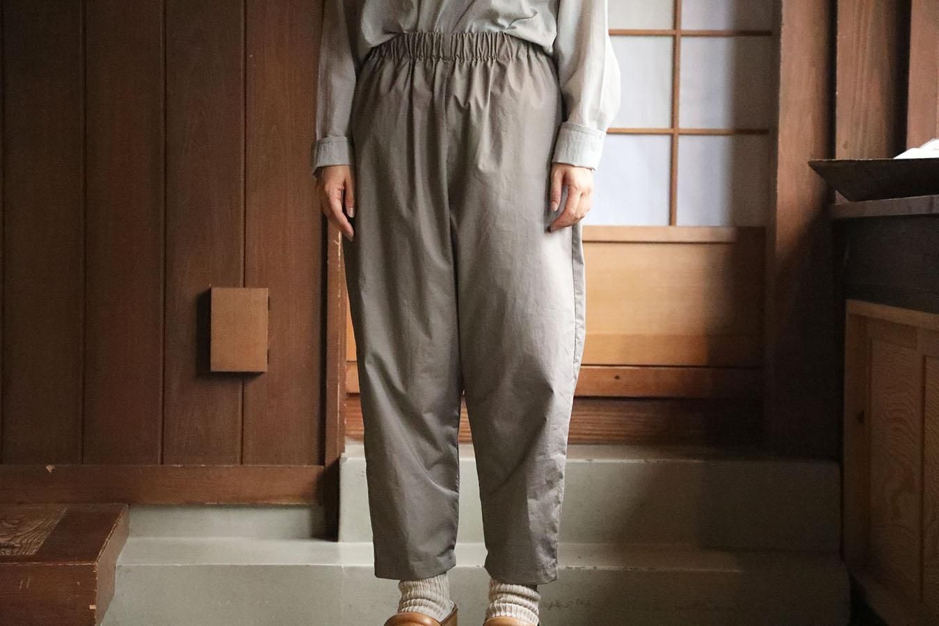 Yoli wool tapered pants | とにかく着心地が良い！軽い！暖かい